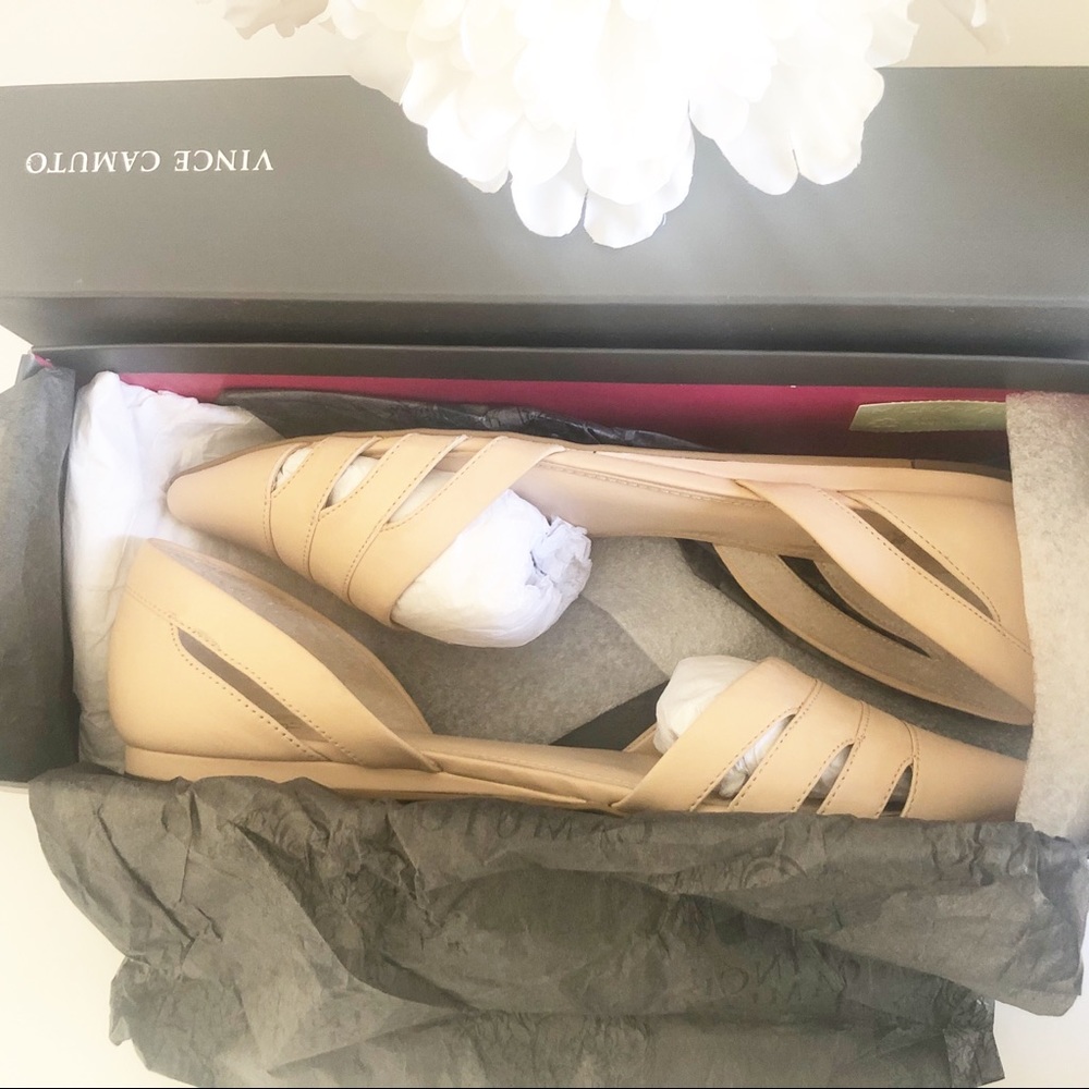 Vince Camuto Halette Flat - Natural Sz-7.5 Leather